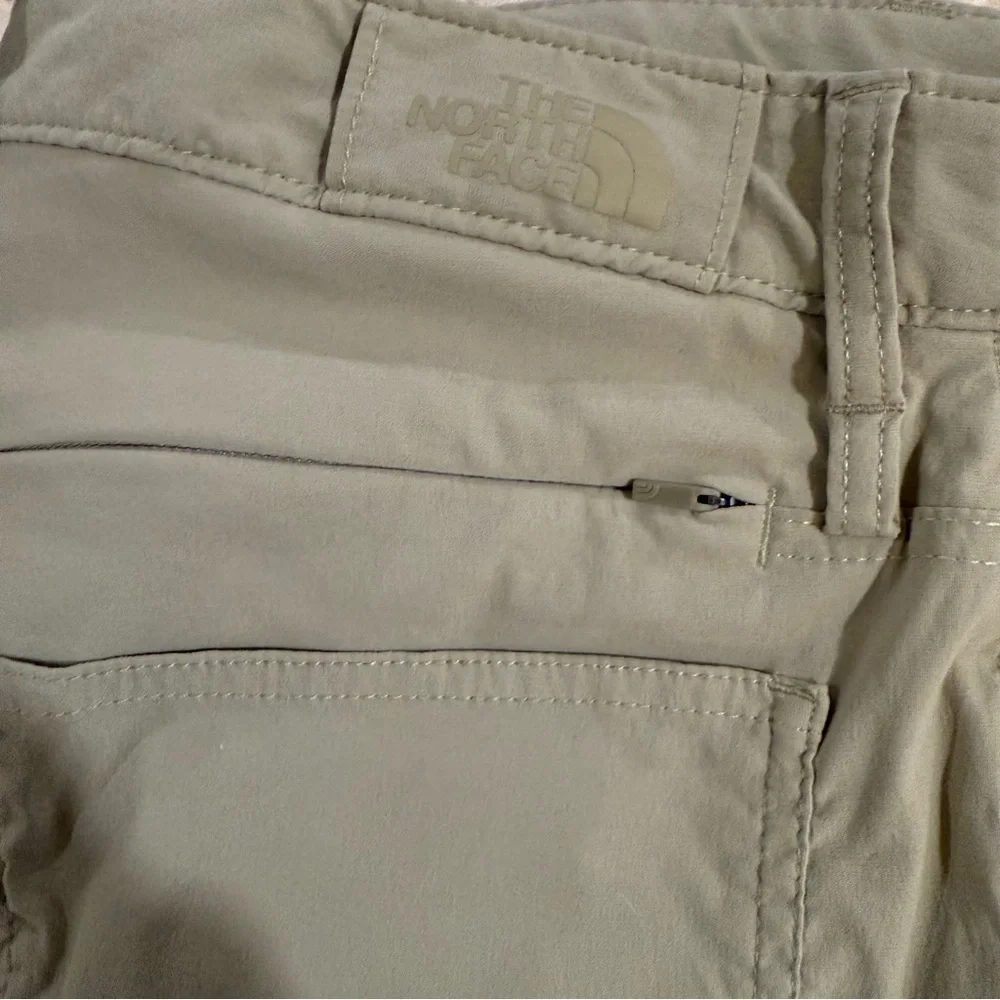 The North Face Men's Paramount Nylon Khaki Chinos Sz 32